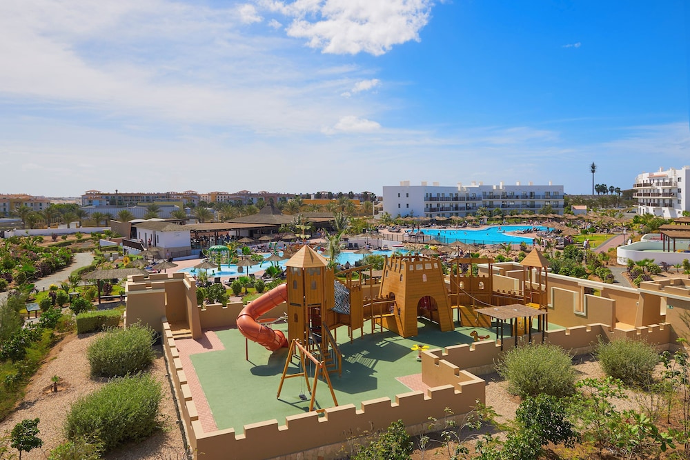 Melia Dunas Beach Resort & Spa - All Inclusive — Attractions for children in Santa Maria