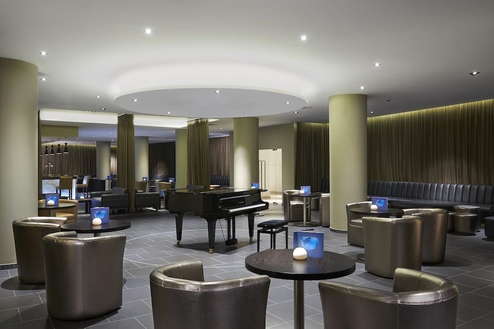 Melia Dunas Beach Resort & Spa - All Inclusive — Restaurant & bars in Santa Maria