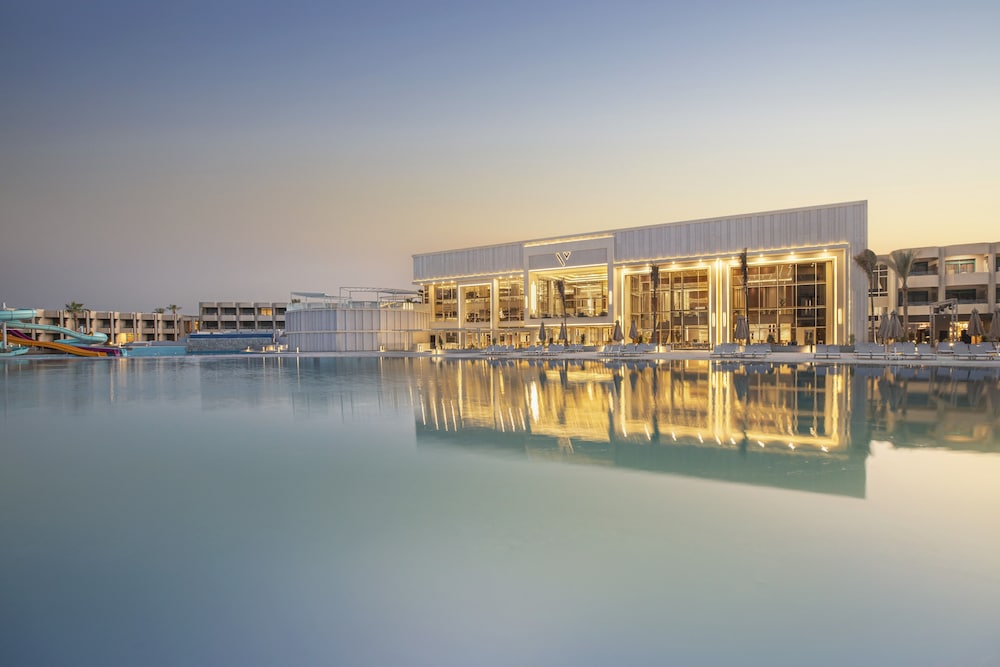 V Hotel Sharm El Sheikh — Swimming pool in Sharm El Sheikh, Red Sea