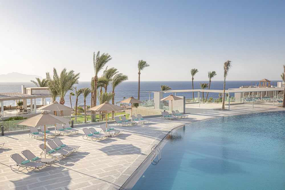 V Hotel Sharm El Sheikh — Swimming pool in Sharm El Sheikh, Red Sea