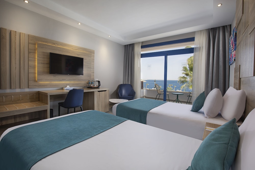 V Hotel Sharm El Sheikh — Hotel rooms in Sharm El Sheikh, Red Sea