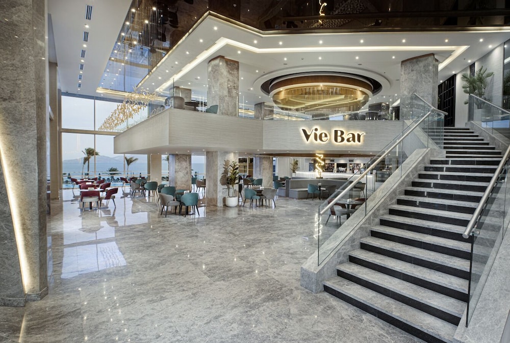 V Hotel Sharm El Sheikh — Restaurant & bars in Sharm El Sheikh, Red Sea