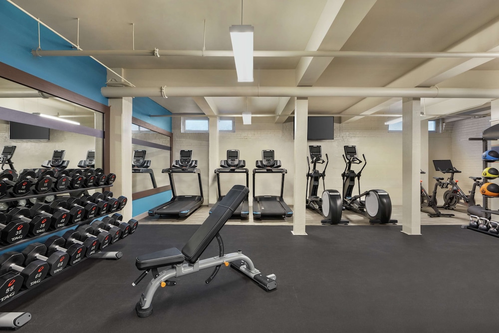 Hampton Inn & Suites New Orleans Convention Center — Sports & recreation in New Orleans, Louisiana