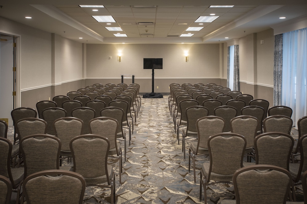 Hampton Inn & Suites New Orleans Convention Center — Hotel building in New Orleans, Louisiana