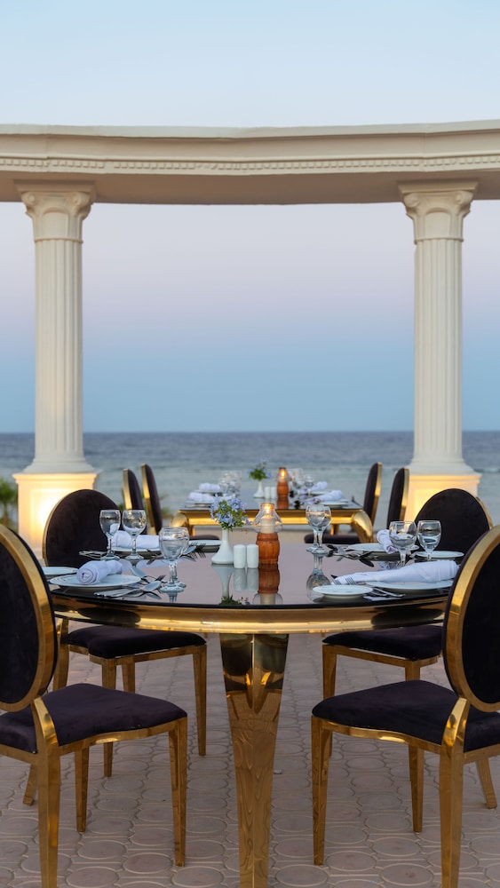 Three Corners Equinox Beach Resort — Restaurant & bars in Marsa Alam, Red Sea