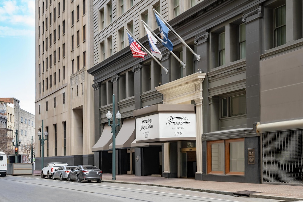 Hampton Inn & Suites New Orleans Downtown (French Qtr Area) — Hotel building in New Orleans, Louisiana