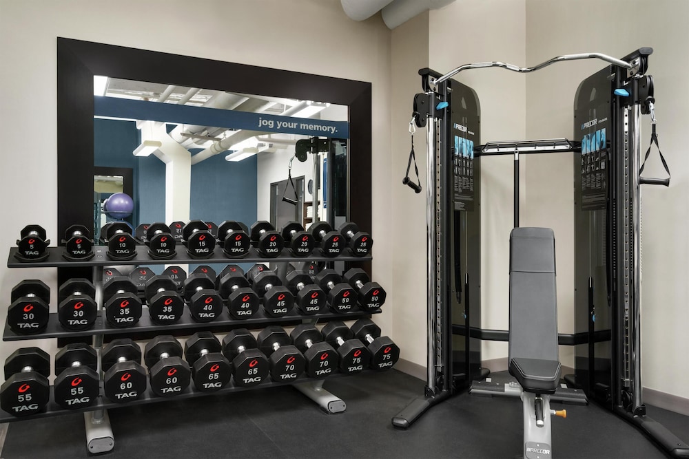 Hampton Inn & Suites New Orleans Downtown (French Qtr Area) — Sports & recreation in New Orleans, Louisiana