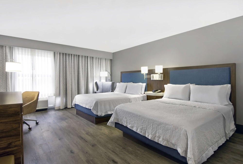 Hampton Inn Ft. Lauderdale Airport North Cruise Port — Hotel rooms in Fort Lauderdale, Florida