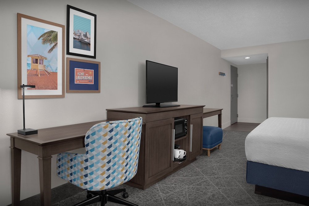 Hampton Inn Ft. Lauderdale/Downtown Las Olas Area — Hotel rooms in Fort Lauderdale, Florida
