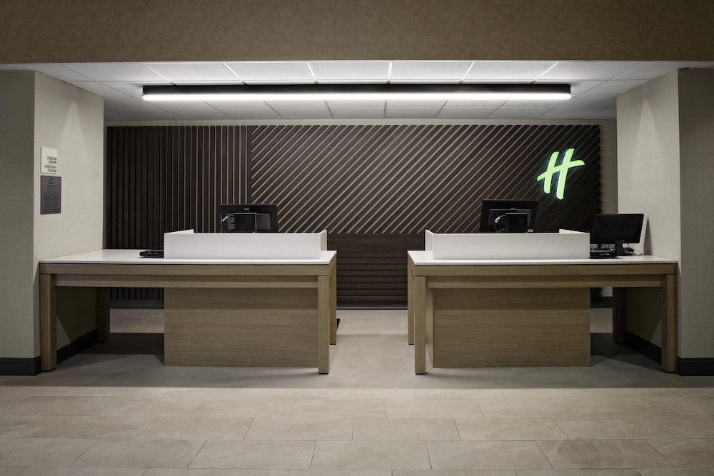 Holiday Inn Hotel & Suites Boston - Peabody by IHG — Hotel building in Lynnfield, Massachusetts