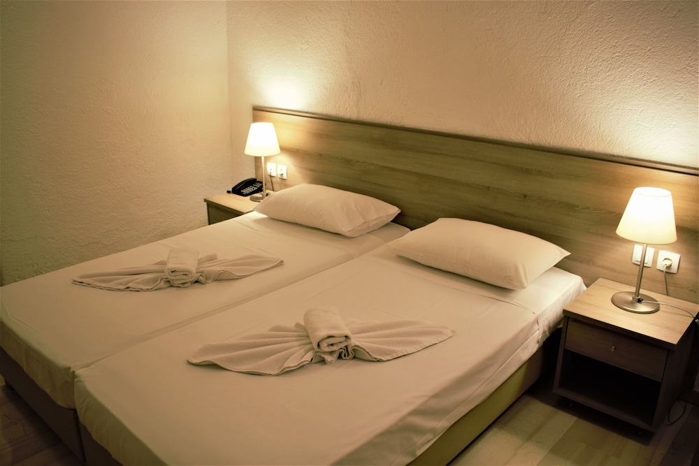 Apollon Hotel - Adults Only — Hotel rooms in Ammoudara (Agios Nikolaos)