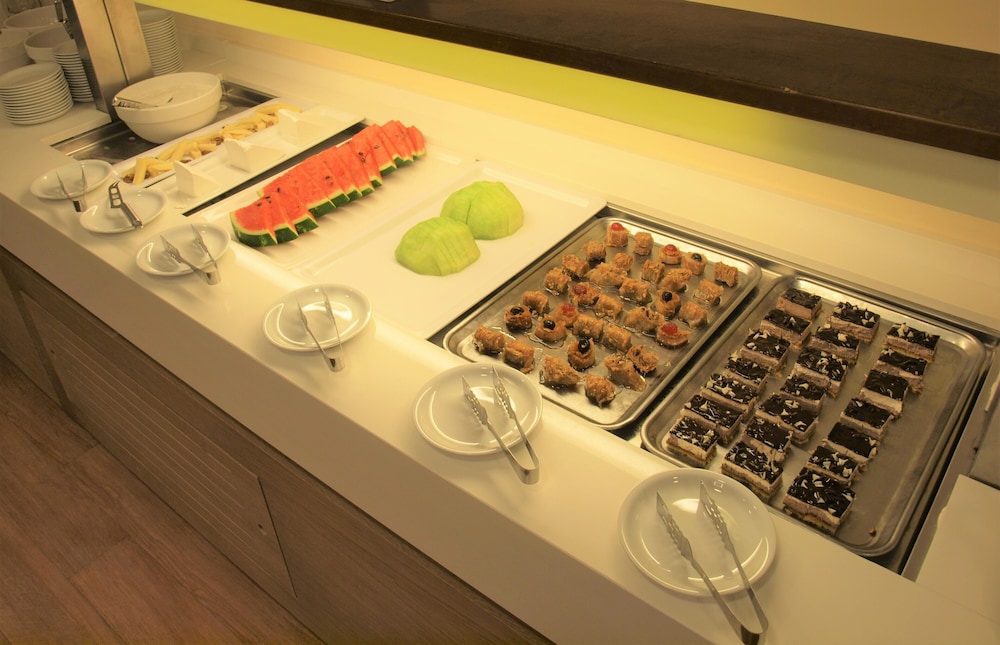 Apollon Hotel - Adults Only — Restaurant & bars in Ammoudara (Agios Nikolaos)