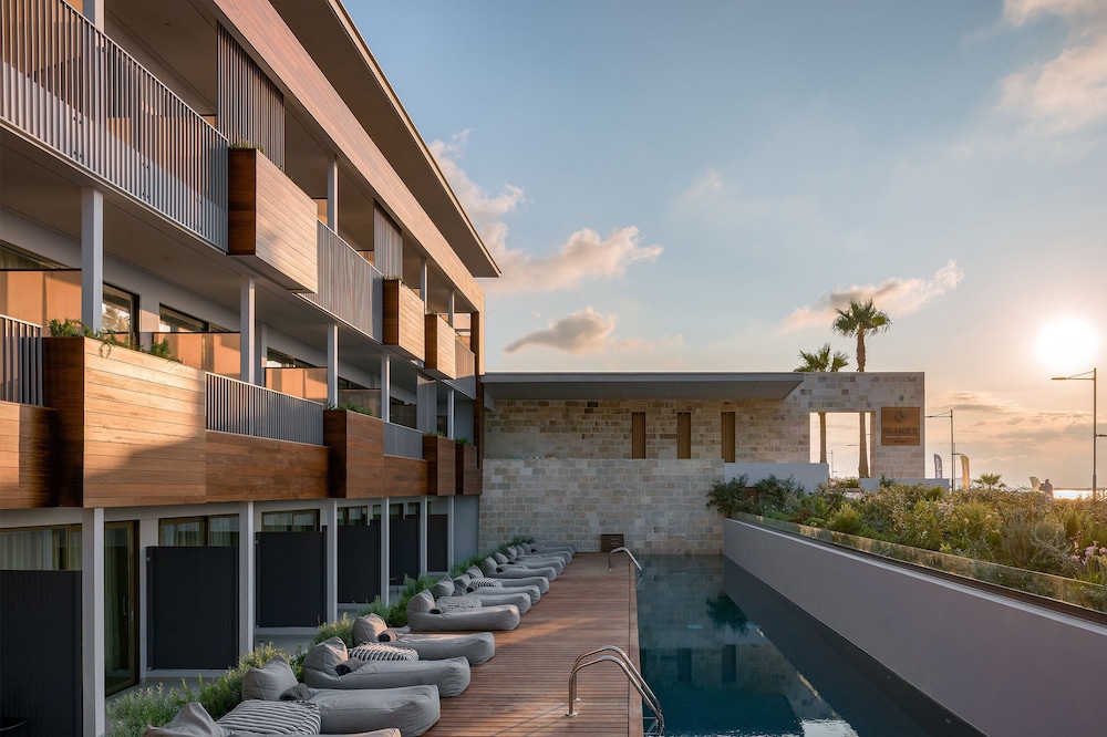 Ikones Seafront Luxury Suites - zdjęcie 2