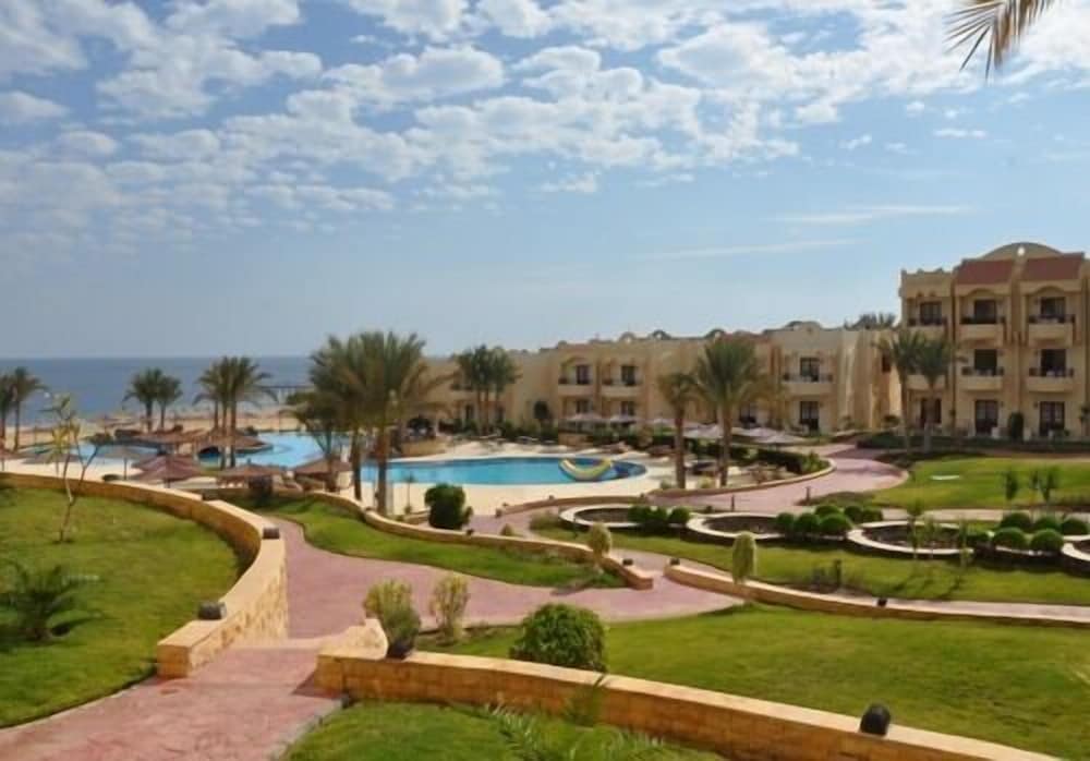 Life Resort Coral Hills - All inclusive — Swimming pool in El Quseir, Red Sea