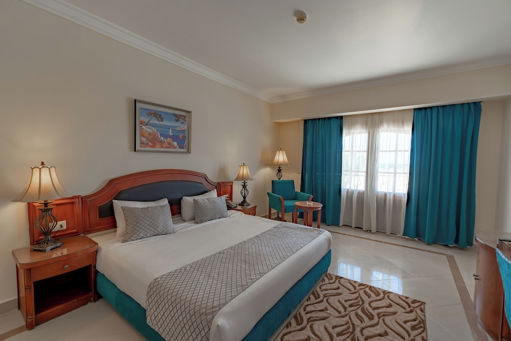 Life Resort Coral Hills - All inclusive — Hotel rooms in El Quseir, Red Sea