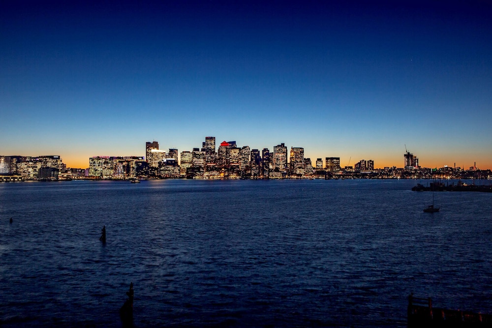 Hyatt Regency Boston Harbor — Attractions in the area in Boston, Massachusetts