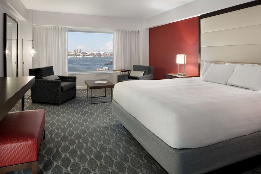 Hyatt Regency Boston Harbor — Hotel rooms in Boston, Massachusetts