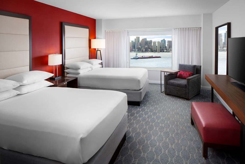 Hyatt Regency Boston Harbor — Hotel rooms in Boston, Massachusetts
