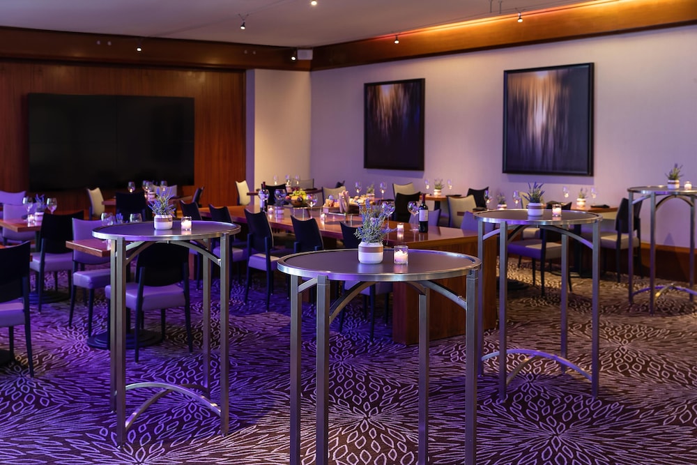 Hyatt Regency Boston — Restaurant & bars in Boston, Massachusetts