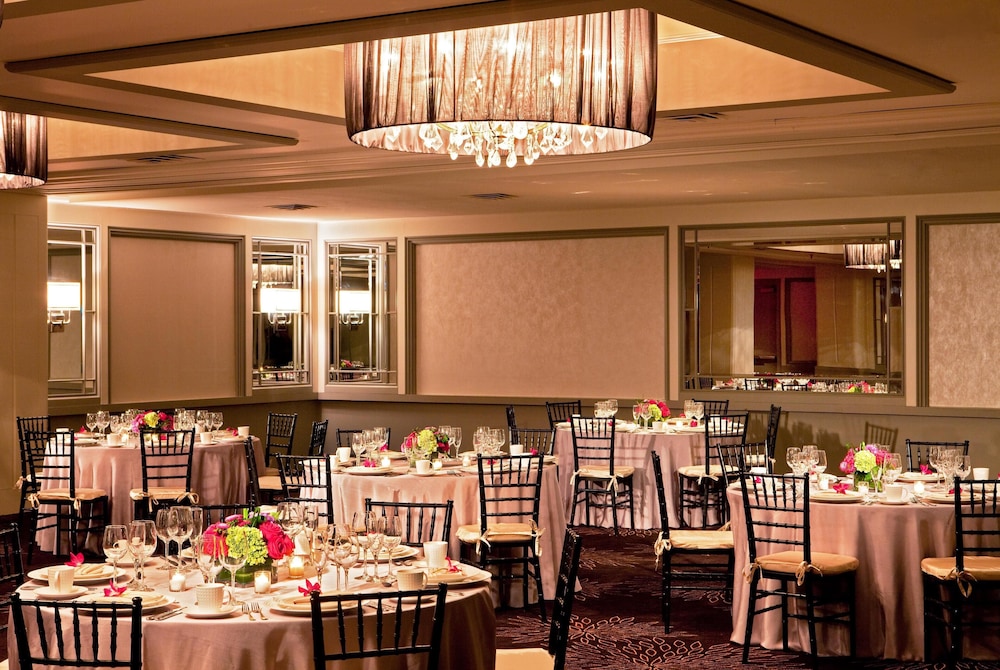 Hyatt Regency Boston — Restaurant & bars in Boston, Massachusetts