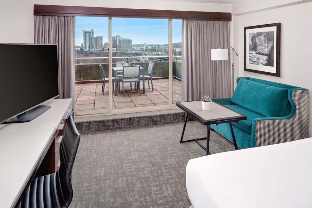 Hyatt Regency Boston/Cambridge — Hotel rooms in Cambridge, Massachusetts