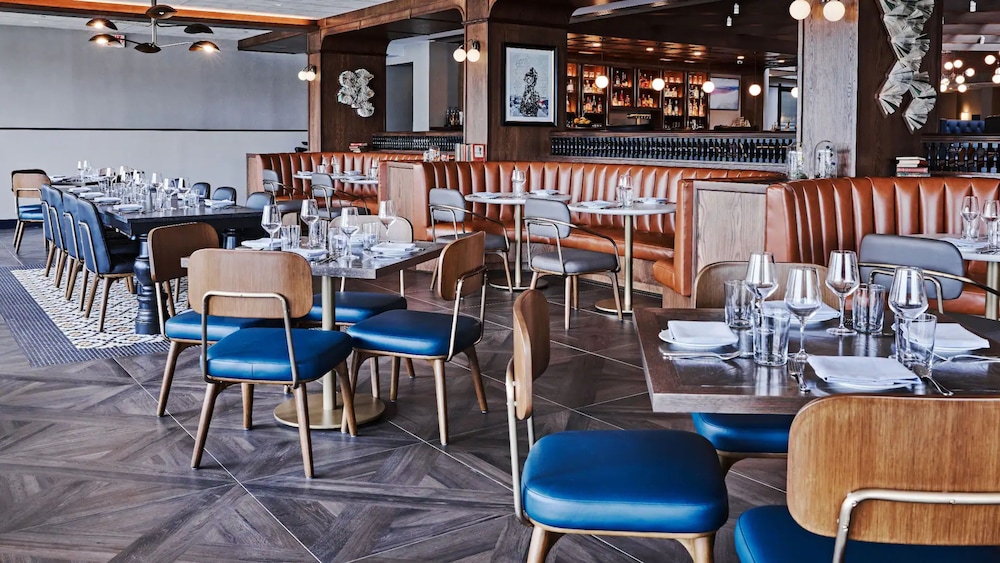 Hyatt Regency Boston/Cambridge — Restaurant & bars in Cambridge, Massachusetts