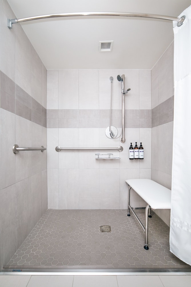 Hyatt Regency Boston/Cambridge — Hotel rooms in Cambridge, Massachusetts