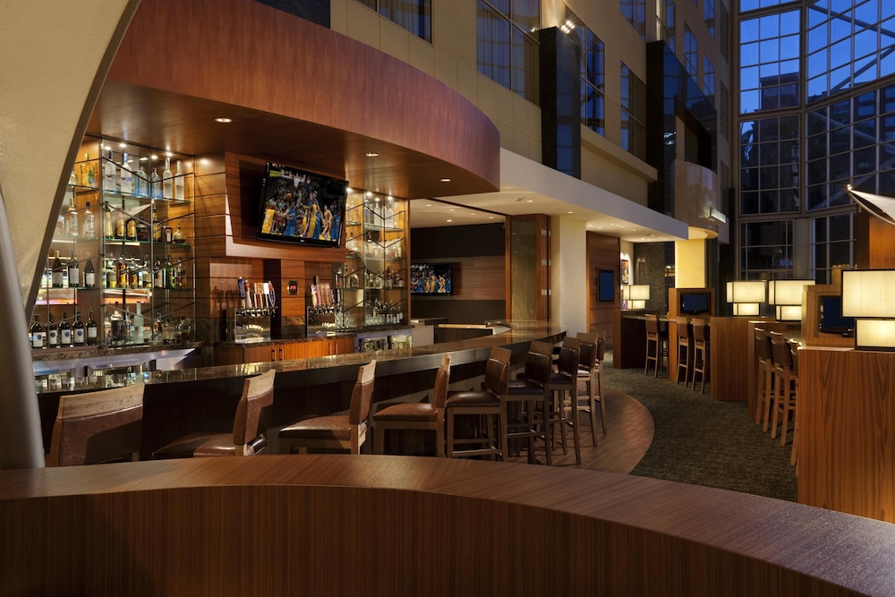 Hyatt Regency Orange County — Restaurant & bars in Garden Grove, California