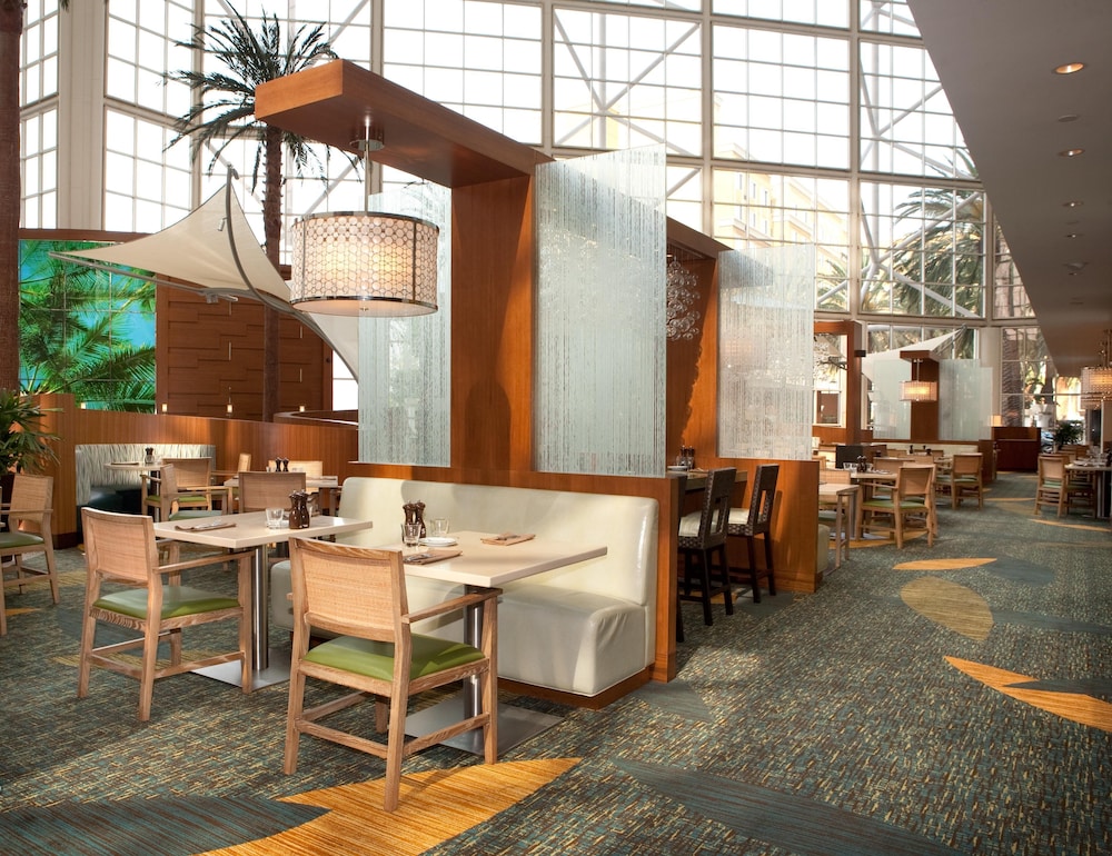 Hyatt Regency Orange County — Restaurant & bars in Garden Grove, California