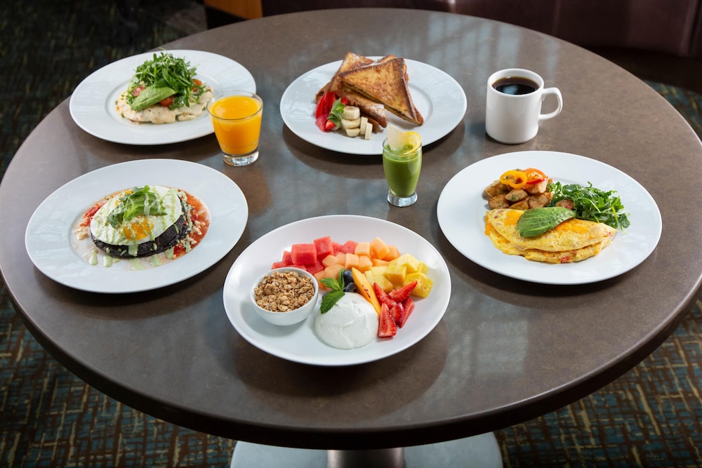 Hyatt Regency Orange County — Restaurant & bars in Garden Grove, California