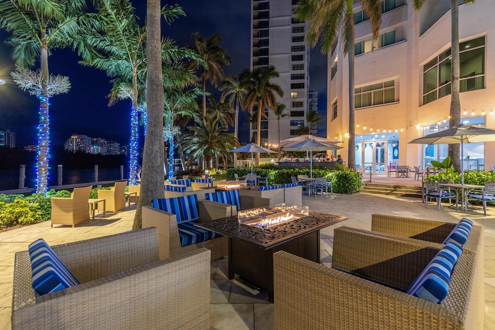 GALLERYone- A DoubleTree Suites by Hilton Hotel — Restaurant & bars in Fort Lauderdale, Florida