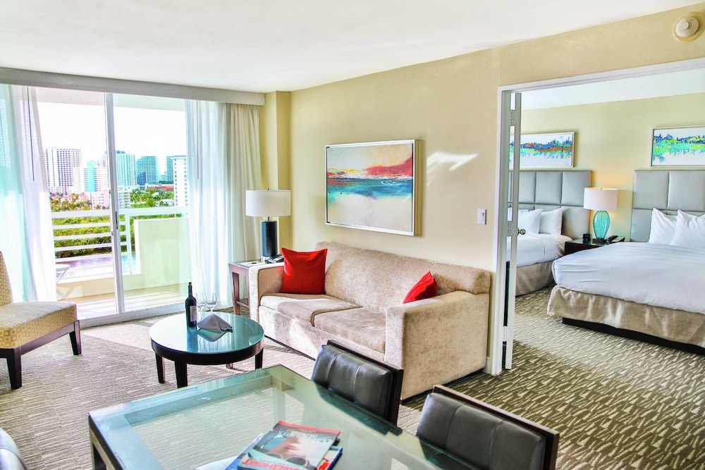 GALLERYone- A DoubleTree Suites by Hilton Hotel — Hotel rooms in Fort Lauderdale, Florida