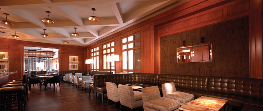 Four Seasons Hotel San Francisco — Restaurant & bars in San Francisco, California