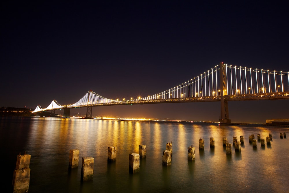 Four Seasons Hotel San Francisco — Attractions in the area in San Francisco, California