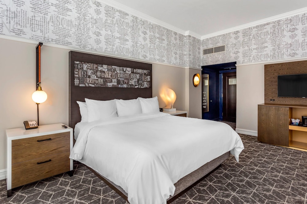 Hilton Vacation Club Hotel Blake Chicago — Hotel rooms in Chicago, Illinois