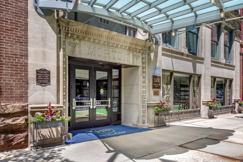 Hilton Vacation Club Hotel Blake Chicago — Hotel building in Chicago, Illinois