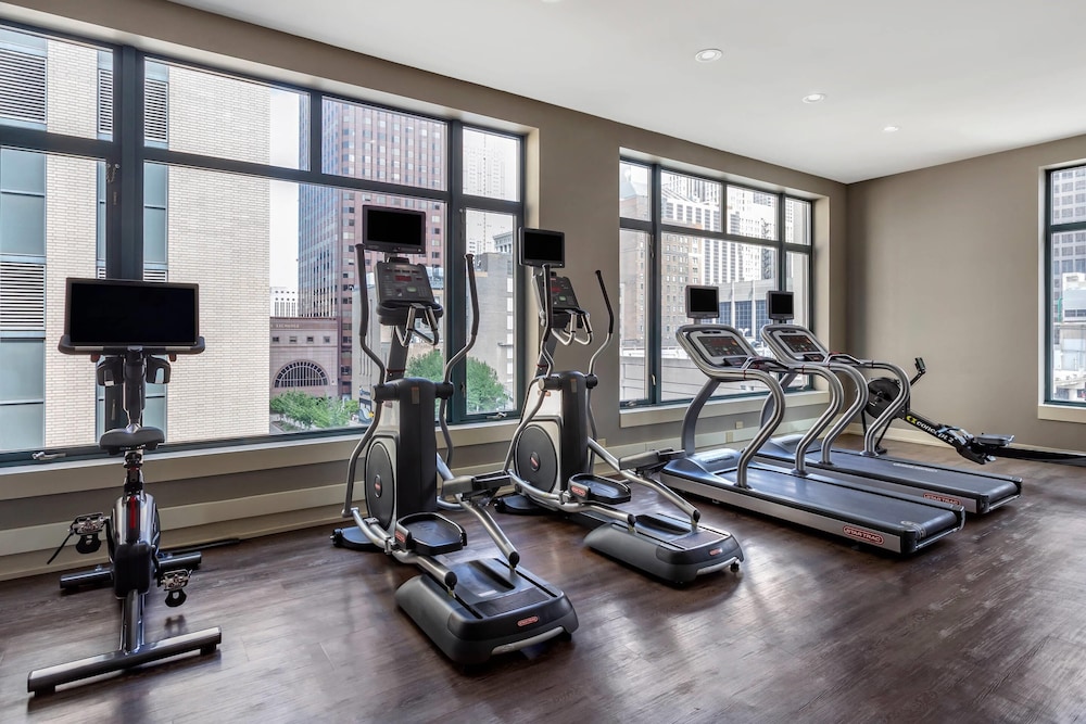 Hilton Vacation Club Hotel Blake Chicago — Sports & recreation in Chicago, Illinois