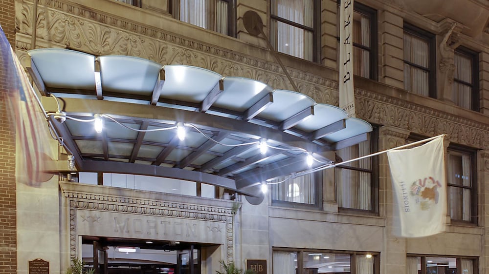 Hilton Vacation Club Hotel Blake Chicago — Hotel building in Chicago, Illinois