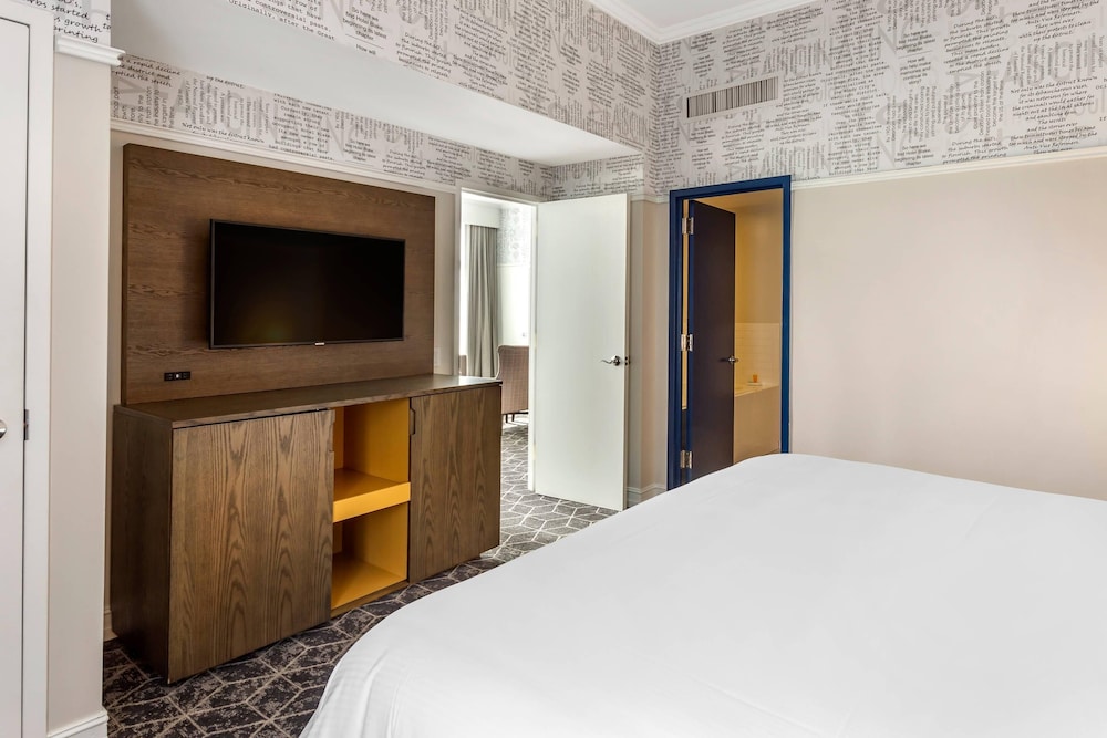 Hilton Vacation Club Hotel Blake Chicago — Hotel rooms in Chicago, Illinois