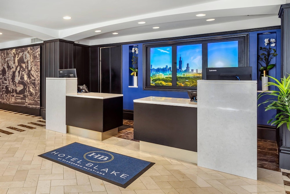 Hilton Vacation Club Hotel Blake Chicago — Hotel building in Chicago, Illinois