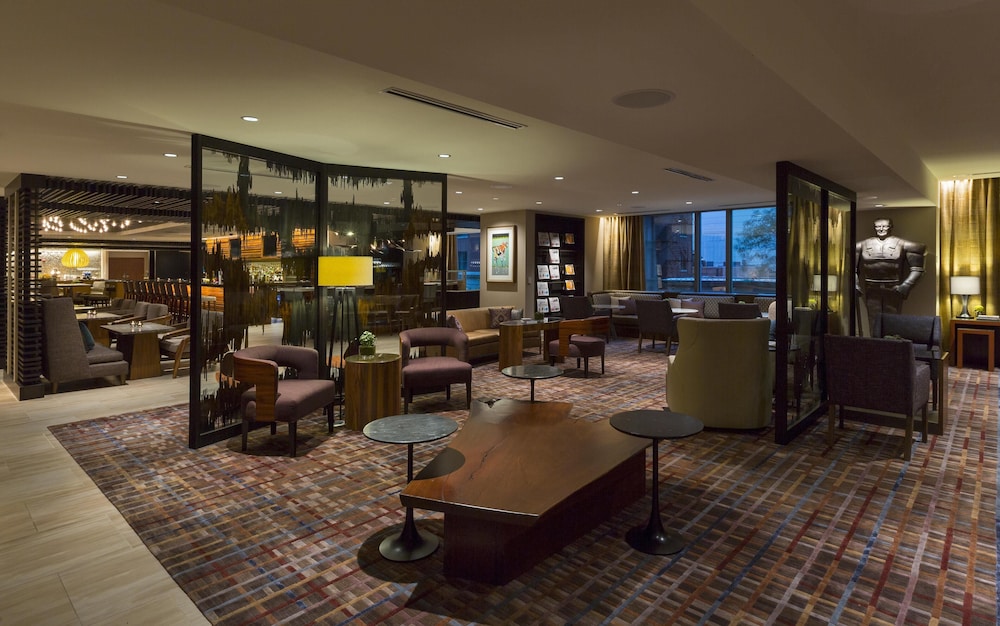 Hyatt Centric Chicago Magnificent Mile — Restaurant & bars in Chicago, Illinois