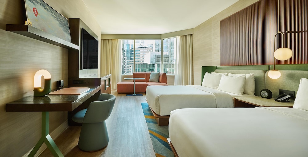 Hyatt Centric Chicago Magnificent Mile — Hotel rooms in Chicago, Illinois