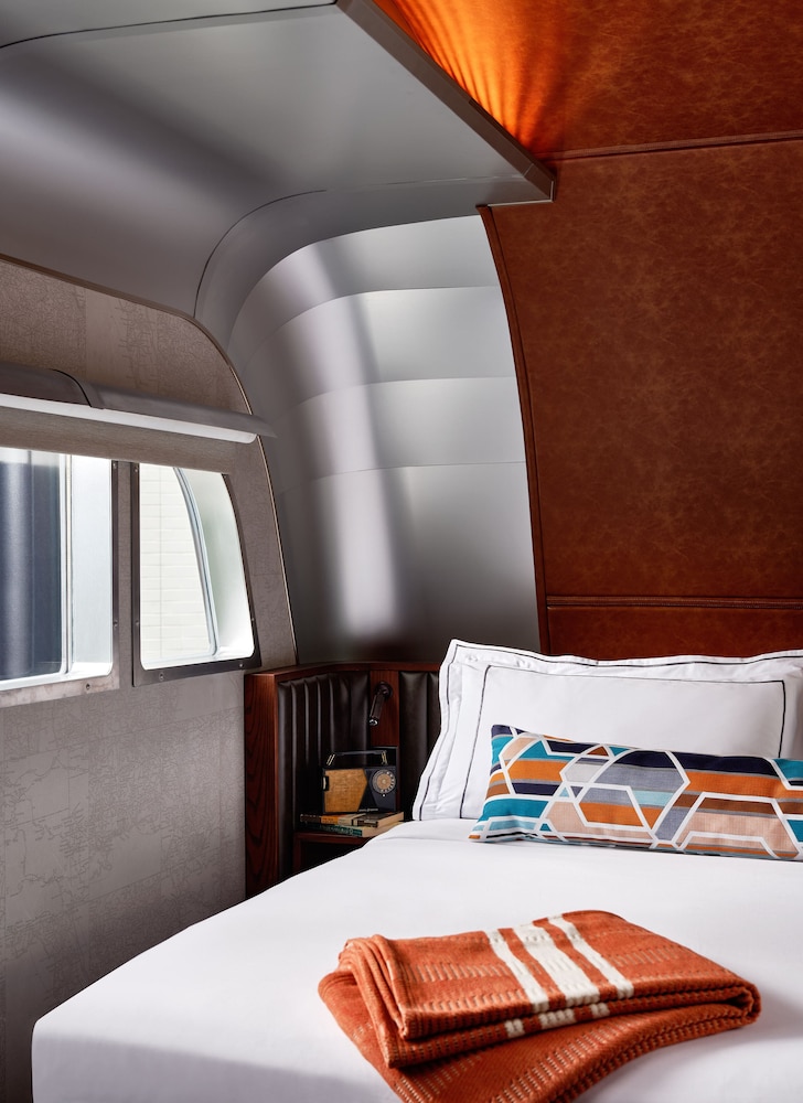 The Verb Hotel — Hotel rooms in Boston, Massachusetts