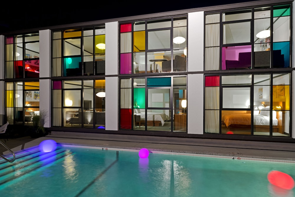 The Verb Hotel — Hotel building in Boston, Massachusetts