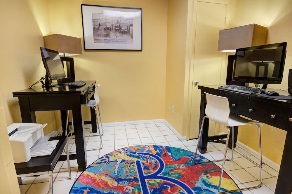 The Barrymore Hotel Tampa Riverwalk — Hotel building in Tampa, Florida