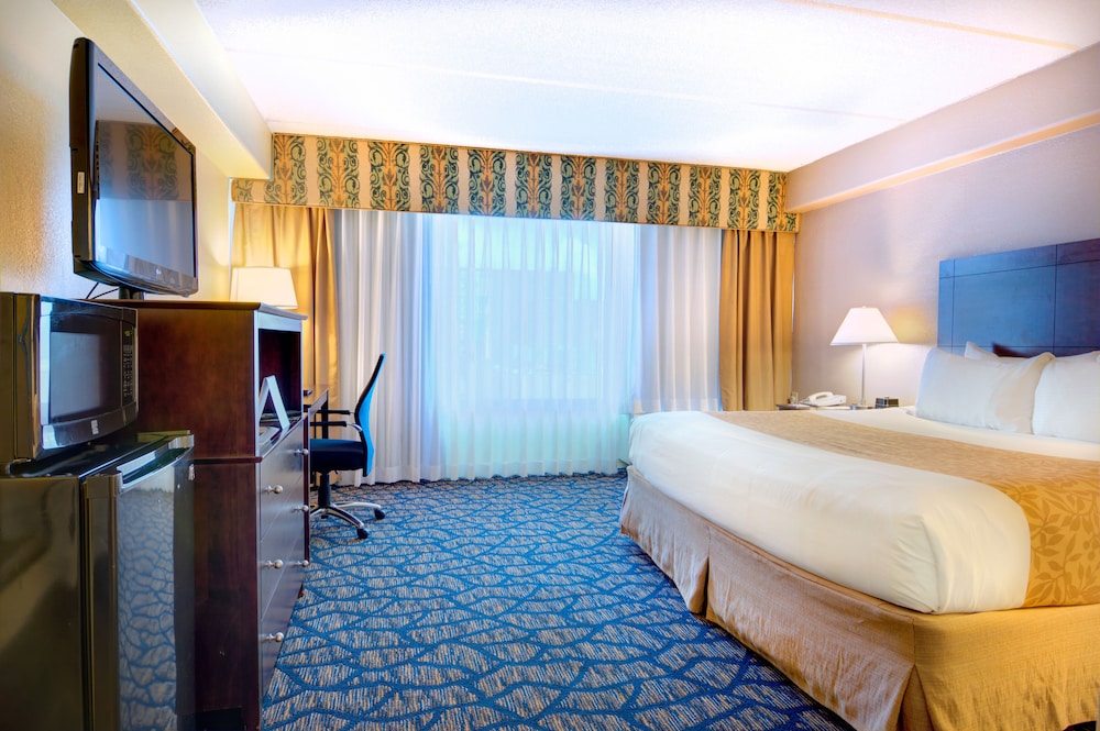 The Barrymore Hotel Tampa Riverwalk — Hotel rooms in Tampa, Florida