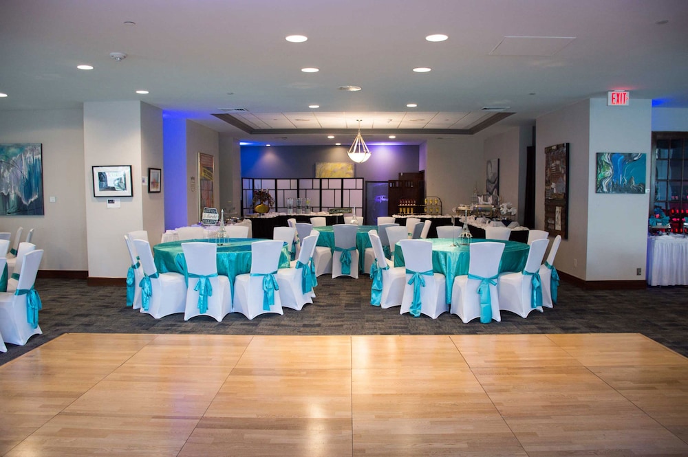 The Barrymore Hotel Tampa Riverwalk — Hotel building in Tampa, Florida