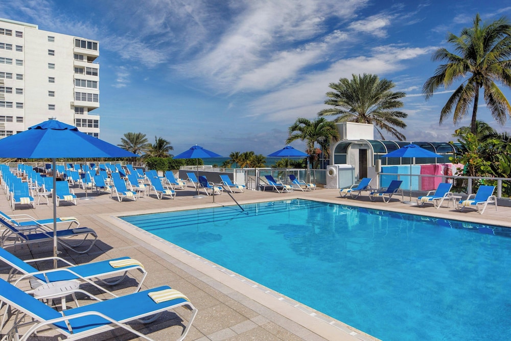 The Westin Fort Lauderdale Beach Resort — Swimming pool in Fort Lauderdale, Florida