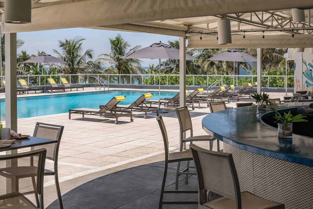 The Westin Fort Lauderdale Beach Resort — Swimming pool in Fort Lauderdale, Florida