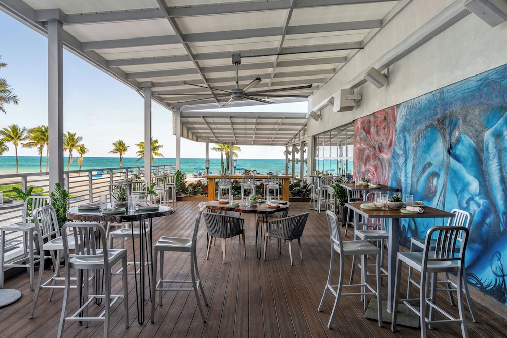 The Westin Fort Lauderdale Beach Resort — Restaurant & bars in Fort Lauderdale, Florida